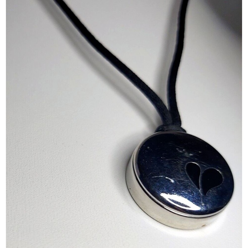 Cord Opera-length necklace pendant heart on metal 34 in